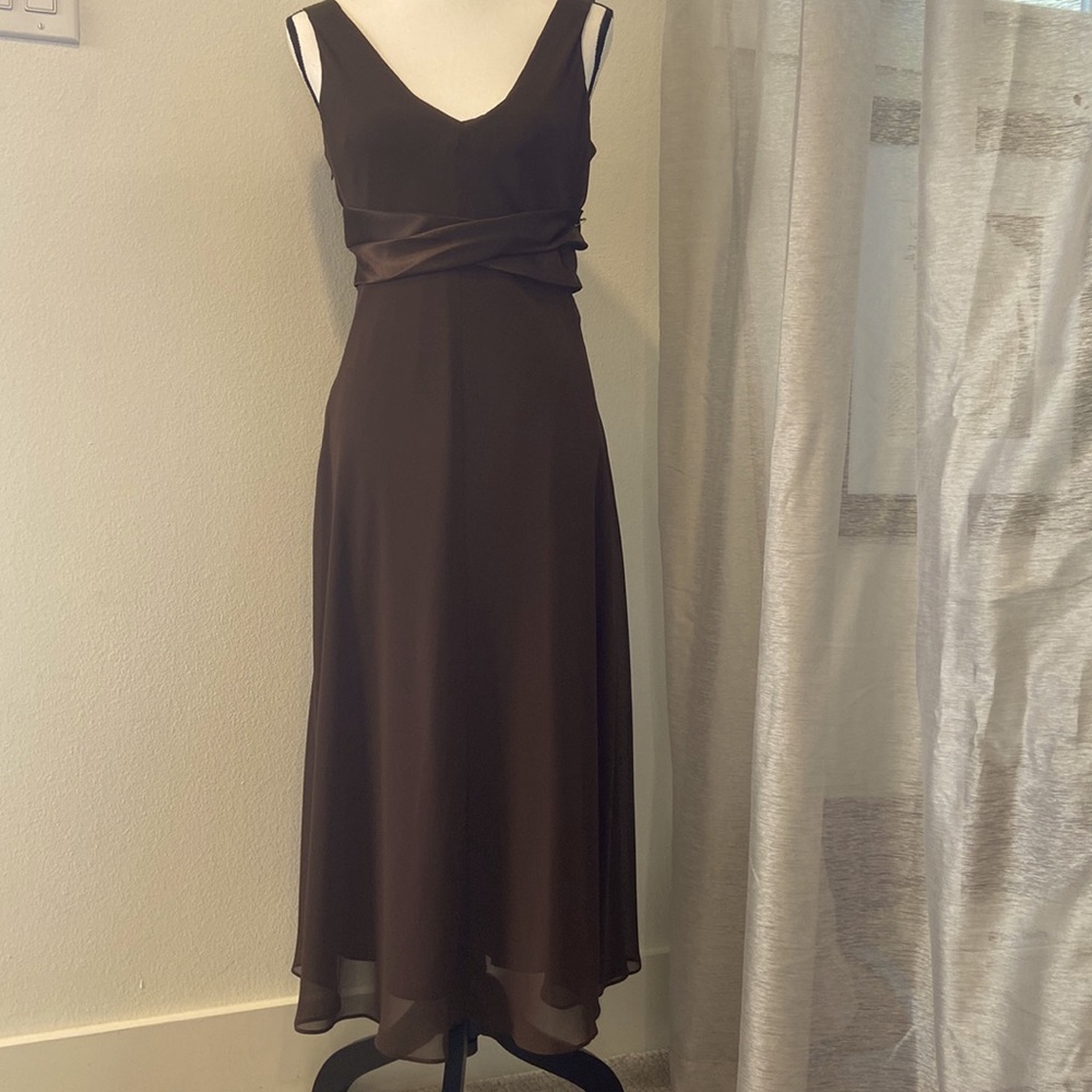 Brown cocktail dress with satin ribbon trim